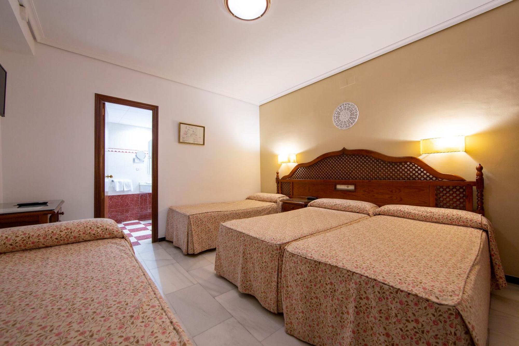 Hotel Los Omeyas Κόρδοβα Εξωτερικό φωτογραφία